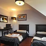 Maranello Villa Otwock